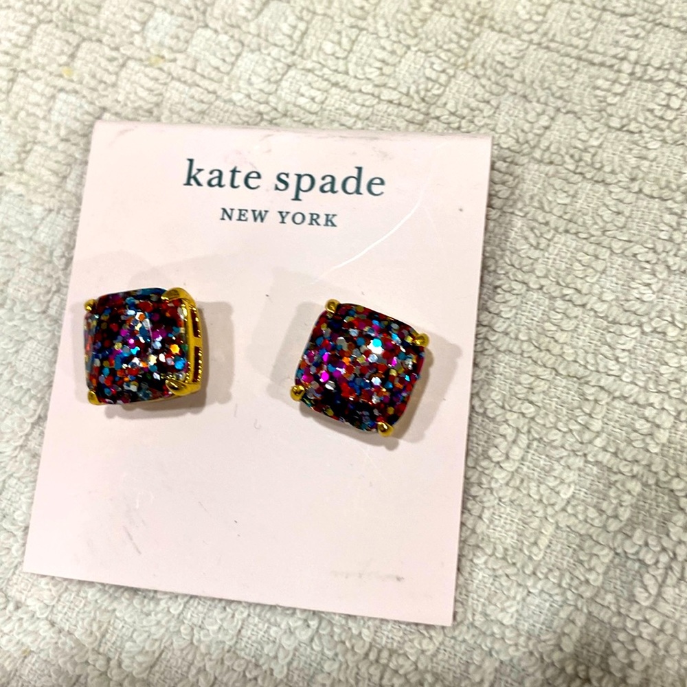 Kate Spade ♠️ beautiful multi colored gold stud earrings 💕🎁